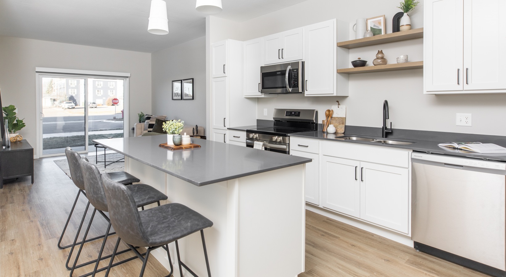 Beautiful rentals in Hastings, MN Current33 Apartments